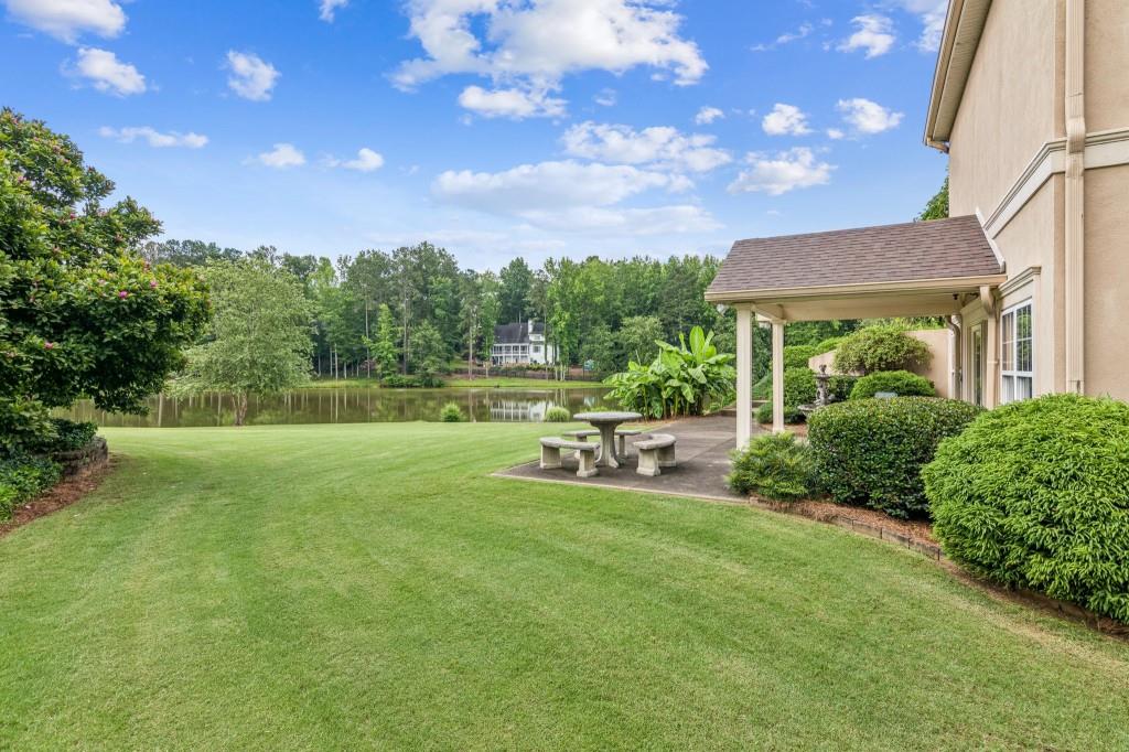 Canton, Georgia, 30115, United States, 5 Bedrooms Bedrooms, ,6 BathroomsBathrooms,Residential,Active,1862827