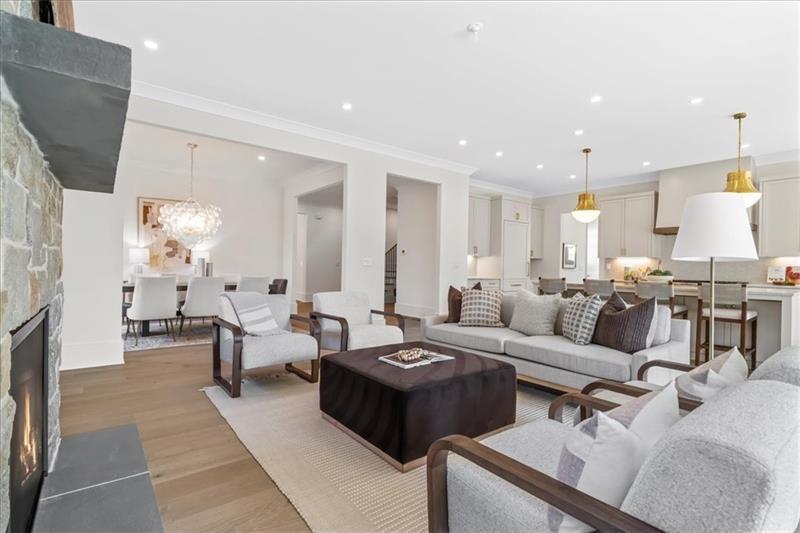 Atlanta, Georgia, 30309, United States, 4 Bedrooms Bedrooms, ,5 BathroomsBathrooms,Residential,Active,1997549