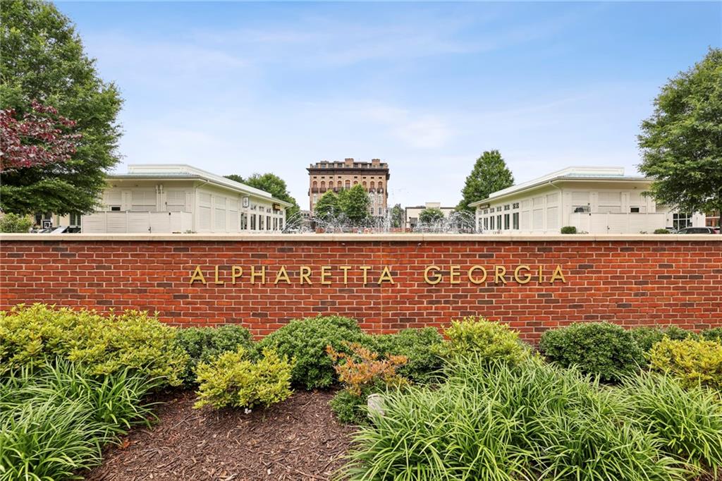 Alpharetta, Georgia, 30009, United States, 3 Bedrooms Bedrooms, ,4 BathroomsBathrooms,Residential,Active,1849562