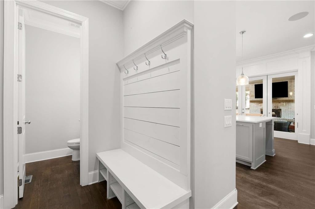 Flowery Branch, Georgia, 30542, United States, 5 Bedrooms Bedrooms, ,7 BathroomsBathrooms,Residential,Active,1936617