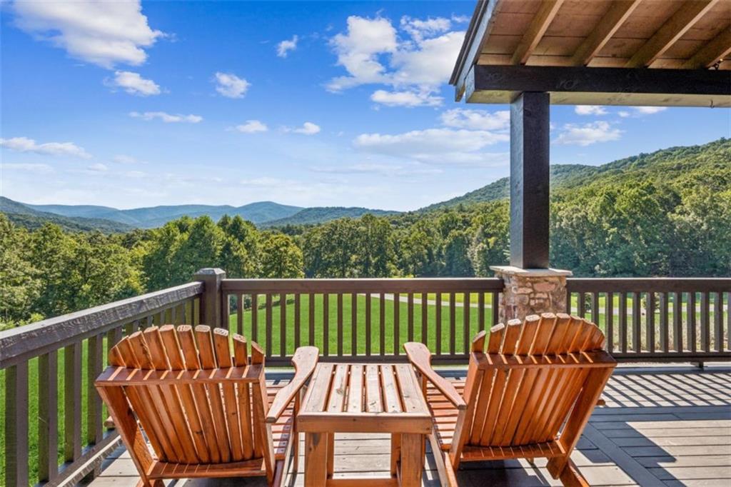 Ellijay, Georgia, 30536, United States, 3 Bedrooms Bedrooms, ,4 BathroomsBathrooms,Residential,Active,1929428