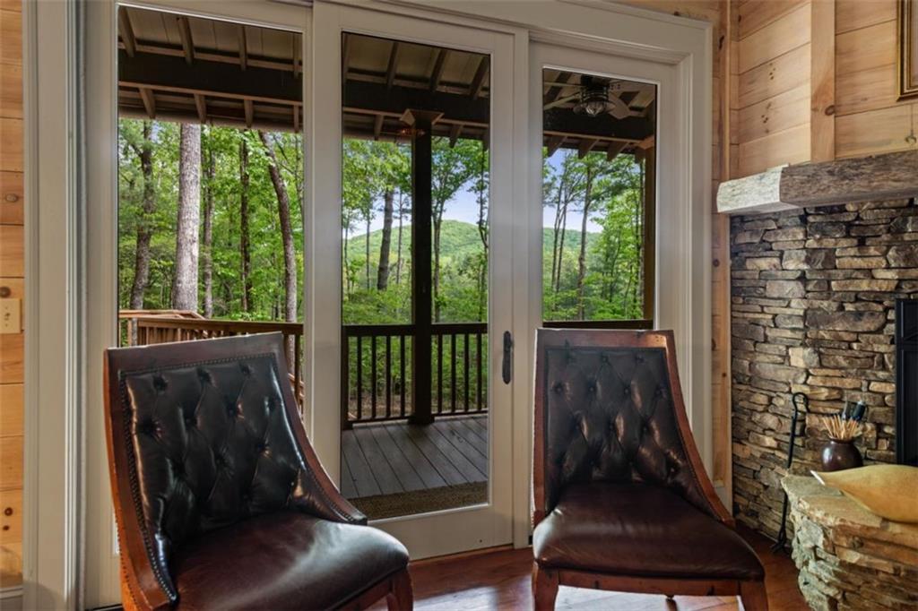 Ellijay, Georgia, 30536, United States, 4 Bedrooms Bedrooms, ,4 BathroomsBathrooms,Residential,Active,1810365