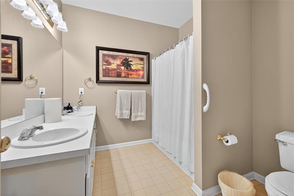 Suwanee, Georgia, 30024, United States, 7 Bedrooms Bedrooms, ,6 BathroomsBathrooms,Residential,Active,1990667