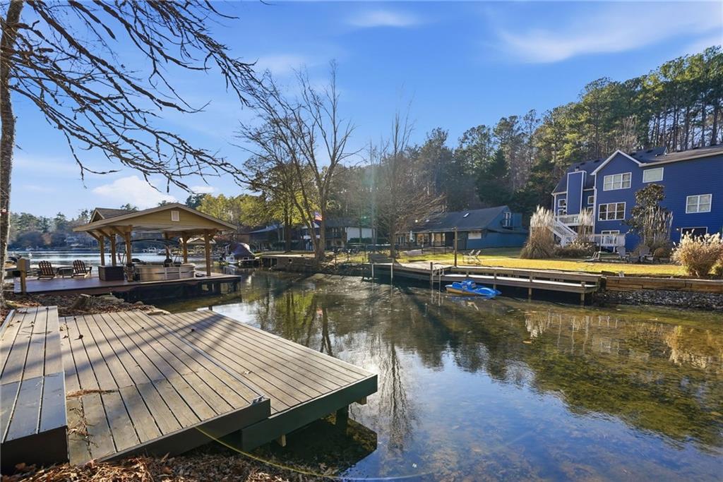 Waleska, Georgia, 30183, United States, 5 Bedrooms Bedrooms, ,5 BathroomsBathrooms,Residential,Active,2001331