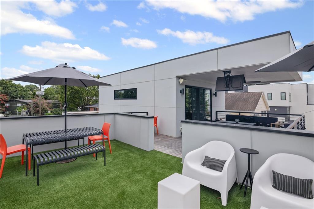 Atlanta, Georgia, 30312, United States, 3 Bedrooms Bedrooms, ,4 BathroomsBathrooms,Residential,Active,1914800