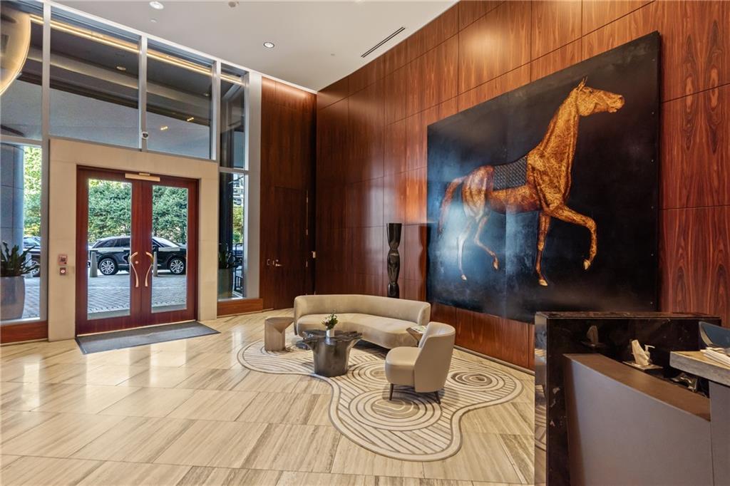 Atlanta, Georgia, 30326, United States, 2 Bedrooms Bedrooms, ,3 BathroomsBathrooms,Residential,Active,1945473