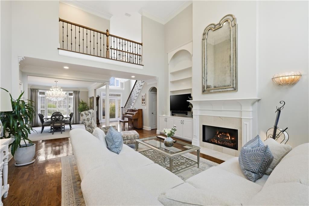 Johns Creek, Georgia, 30097, United States, 4 Bedrooms Bedrooms, ,5 BathroomsBathrooms,Residential,Active,2007308