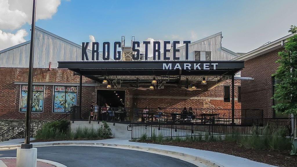 Atlanta, Georgia, 30308, United States, 4 Bedrooms Bedrooms, ,5 BathroomsBathrooms,Residential,Pending,1997548