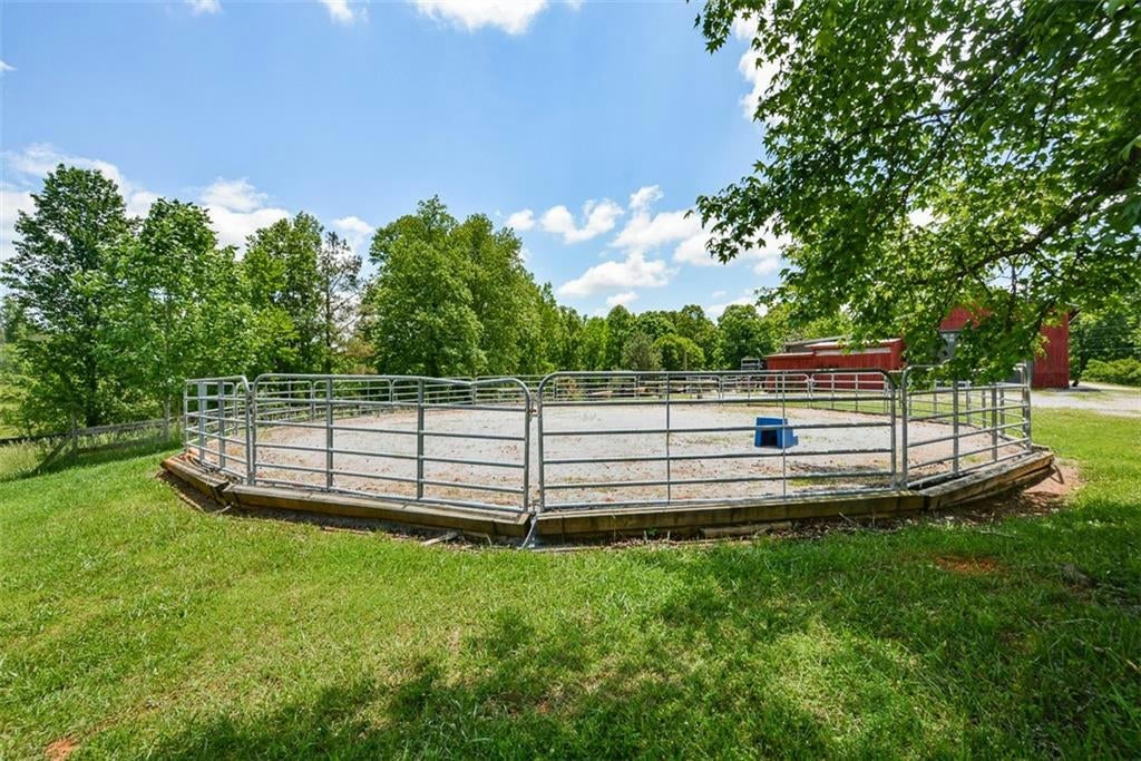 Waleska, Georgia, 30183, United States, ,5 BathroomsBathrooms,Residential,Active,1704235