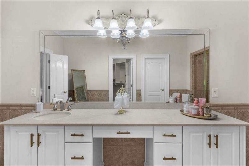 Alpharetta, Georgia, 30022, United States, 6 Bedrooms Bedrooms, ,9 BathroomsBathrooms,Residential,Active,2013446