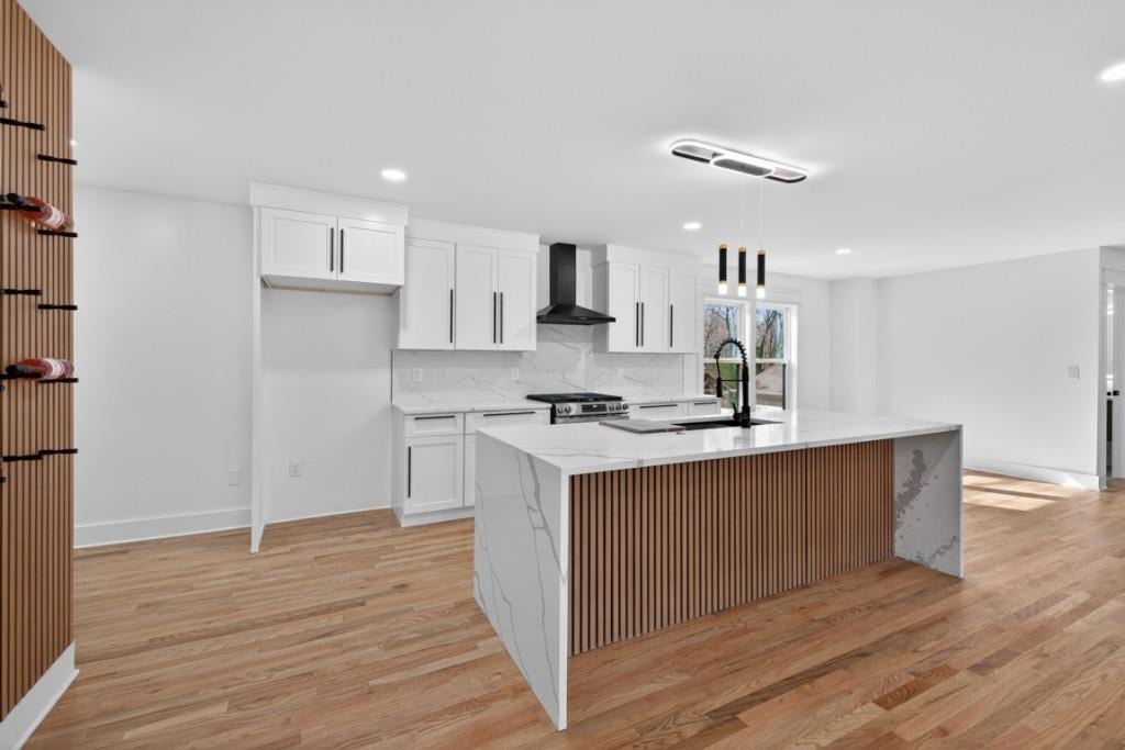 Norcross, Georgia, 30071, United States, 6 Bedrooms Bedrooms, ,5 BathroomsBathrooms,Residential,Active,2009827