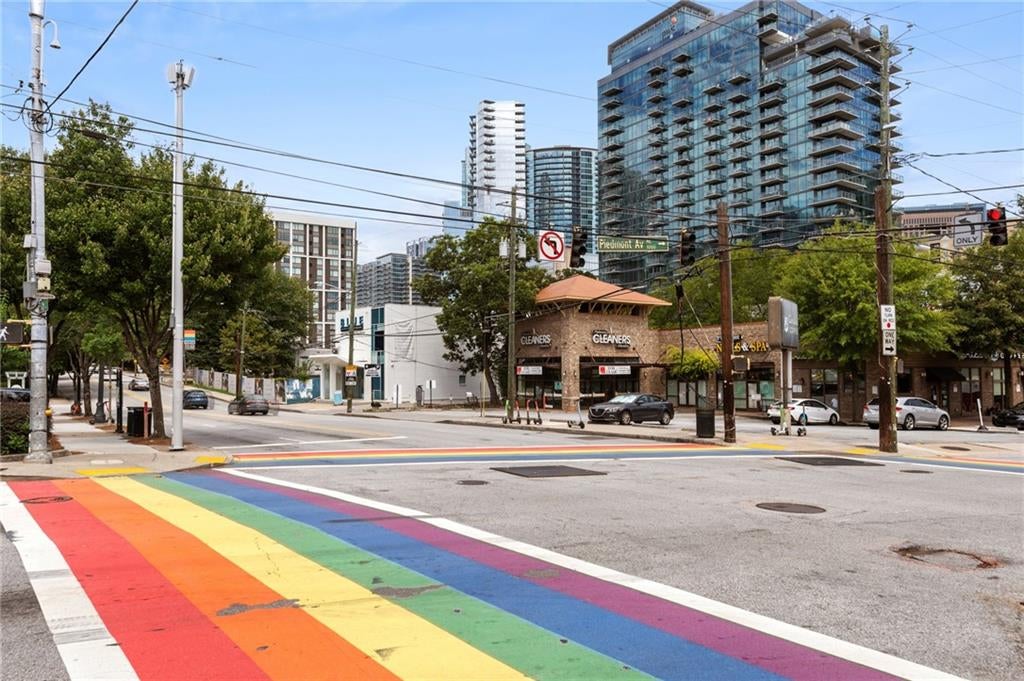 Atlanta, Georgia, 30309, United States, 3 Bedrooms Bedrooms, ,4 BathroomsBathrooms,Residential,Active,1997555