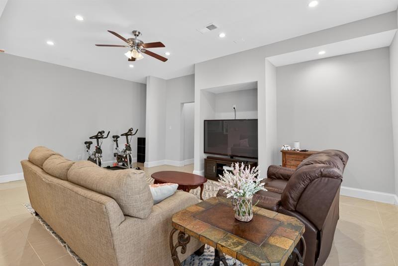 Flowery Branch, Georgia, 30542, United States, 6 Bedrooms Bedrooms, ,6 BathroomsBathrooms,Residential,Active,2007080