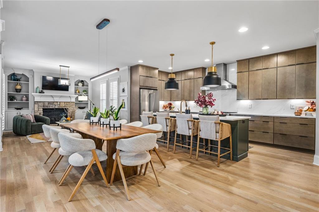 Flowery Branch, Georgia, 30542, United States, 6 Bedrooms Bedrooms, ,5 BathroomsBathrooms,Residential,Active,1971784