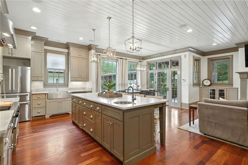 Ball Ground, Georgia, 30107, United States, 5 Bedrooms Bedrooms, ,6 BathroomsBathrooms,Residential,Active,1961964