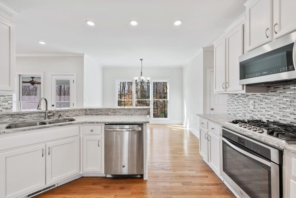 Flowery Branch, Georgia, 30542, United States, ,4 BathroomsBathrooms,Residential,Active,1773244