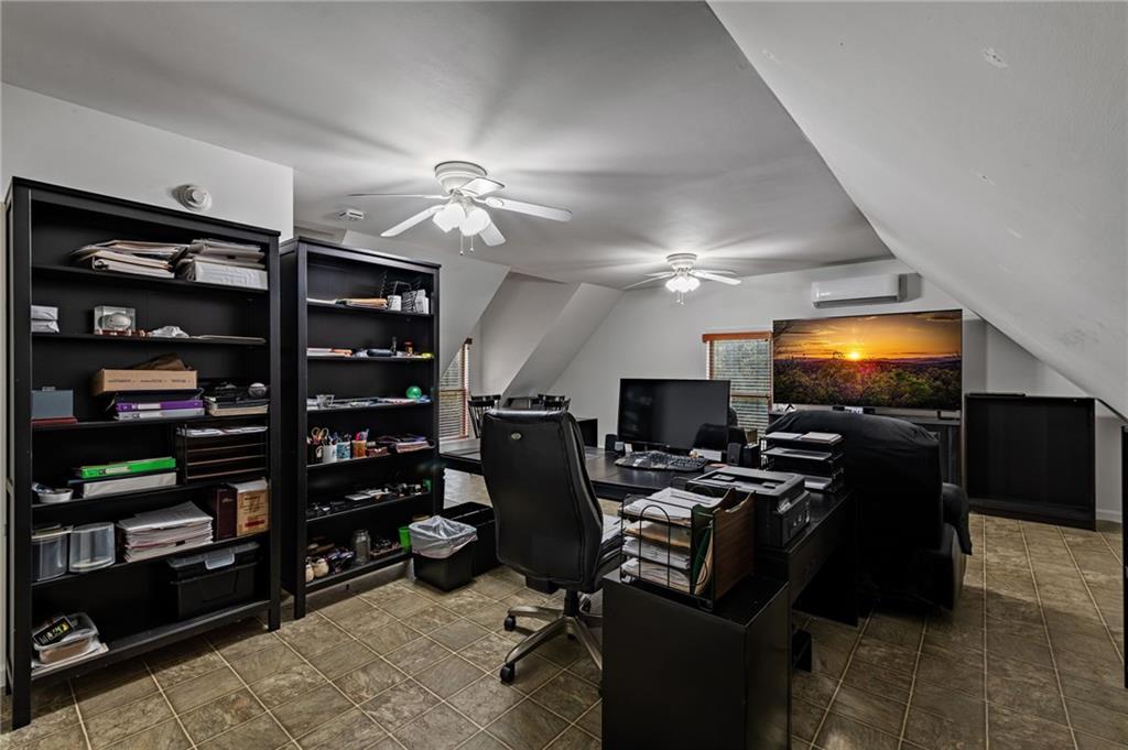 Ellijay, Georgia, 30540, United States, 4 Bedrooms Bedrooms, ,3 BathroomsBathrooms,Residential,Active,1968102