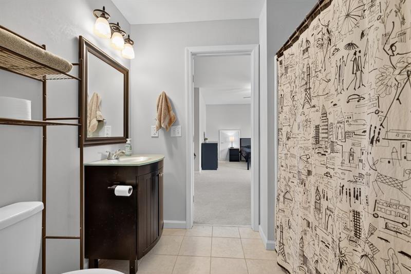 Flowery Branch, Georgia, 30542, United States, 6 Bedrooms Bedrooms, ,6 BathroomsBathrooms,Residential,Active,2007080