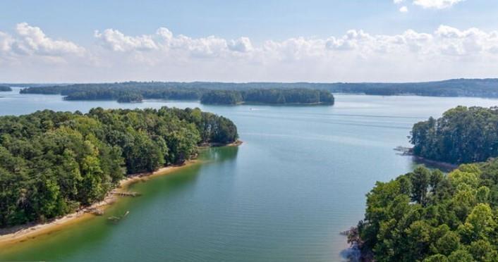 Cumming, Georgia, 30041, United States, 4 Bedrooms Bedrooms, ,5 BathroomsBathrooms,Residential,Active,1945845