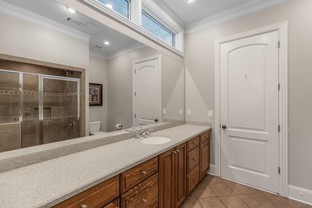 Flowery Branch, Georgia, 30542, United States, 4 Bedrooms Bedrooms, ,8 BathroomsBathrooms,Residential,Active,1929460