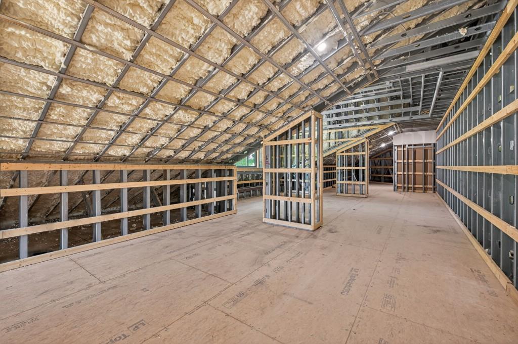 Loganville, Georgia, 30052, United States, 9 Bedrooms Bedrooms, ,10 BathroomsBathrooms,Residential,Active,1987241