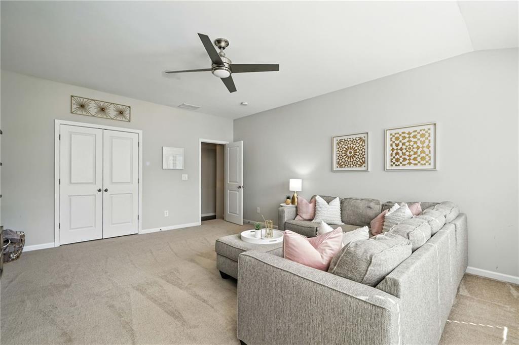 Canton, Georgia, 30115, United States, 7 Bedrooms Bedrooms, ,4 BathroomsBathrooms,Residential,Active,1936414