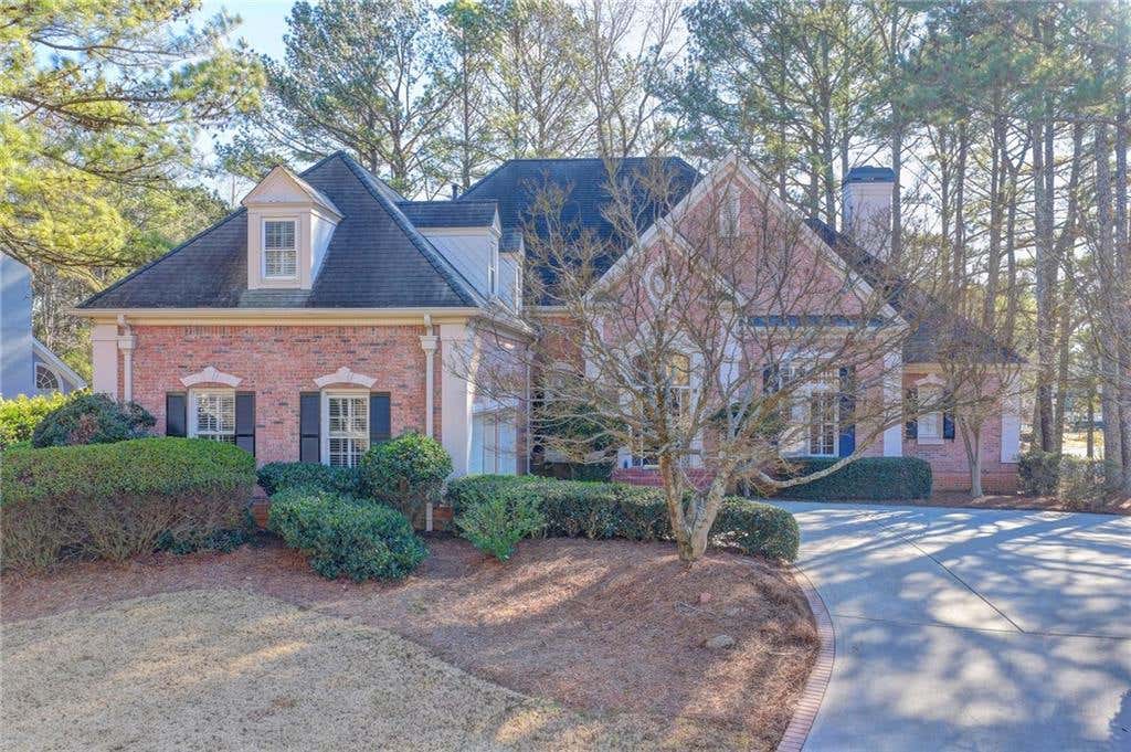 3021 SHINNECOCK HILLS Dr  
