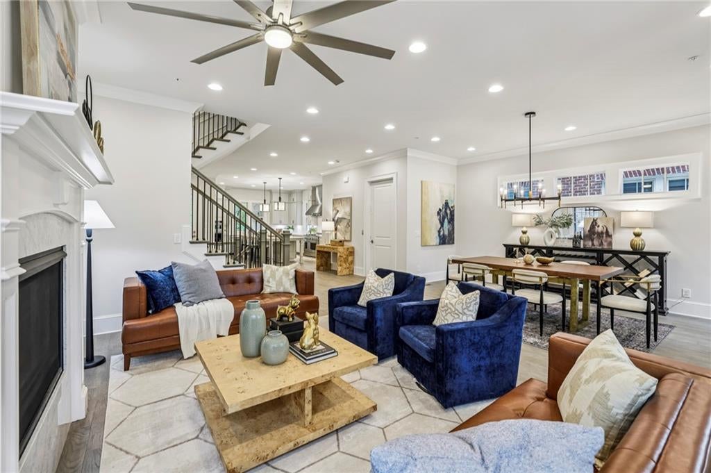 Alpharetta, Georgia, 30009, United States, 3 Bedrooms Bedrooms, ,4 BathroomsBathrooms,Residential,Active,1946317