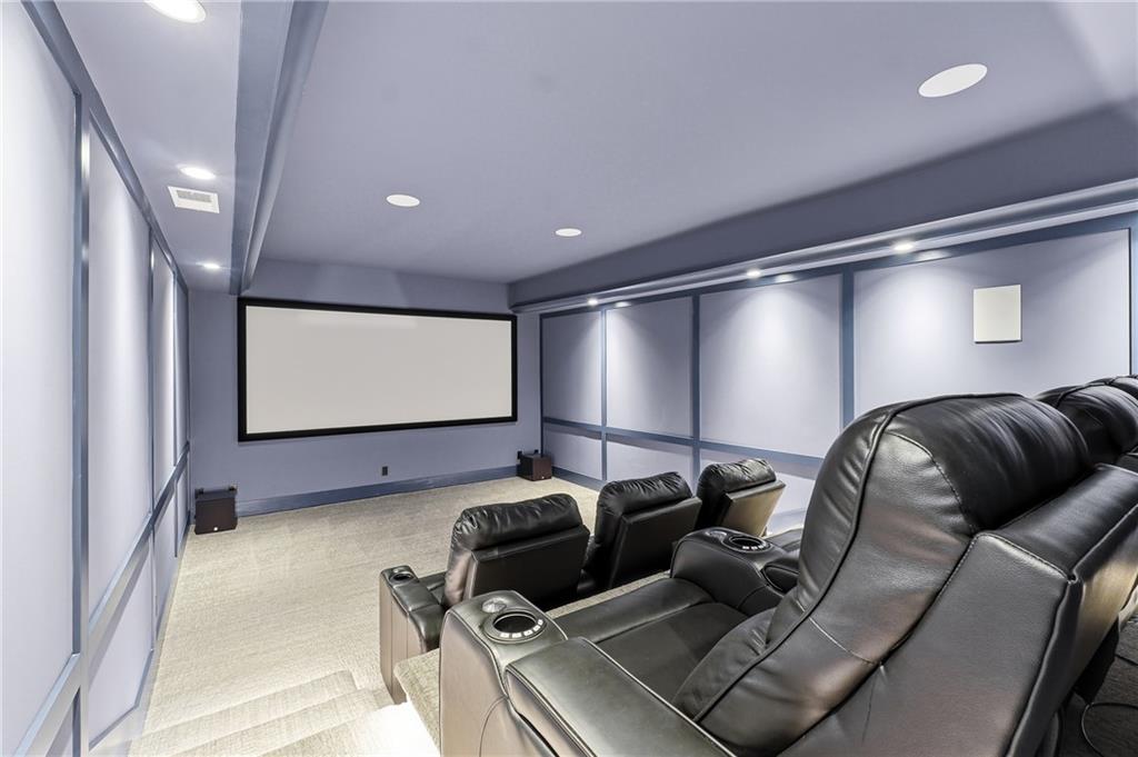 Kennesaw, Georgia, 30152, United States, 6 Bedrooms Bedrooms, ,8 BathroomsBathrooms,Residential,Active,2009407