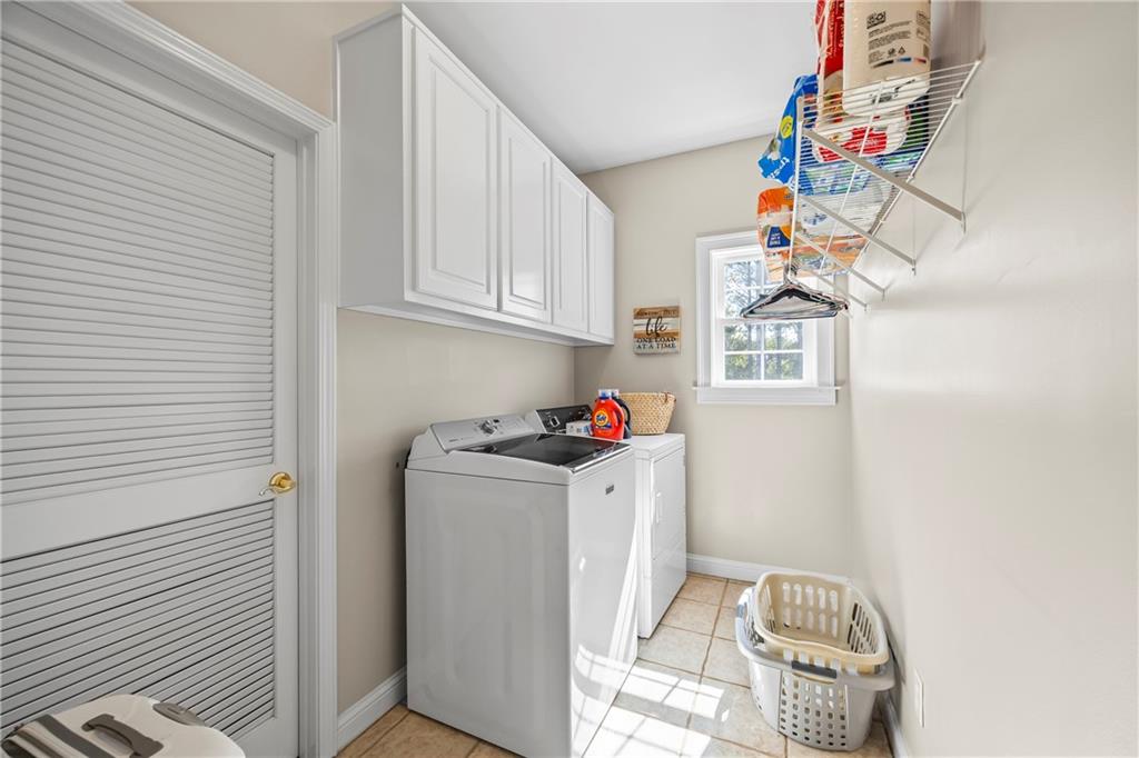 Monroe, Georgia, 30656, United States, 3 Bedrooms Bedrooms, ,5 BathroomsBathrooms,Residential,Active,1995266