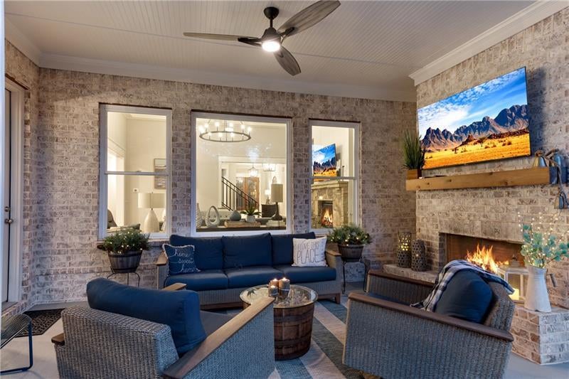 Braselton, Georgia, 30517, United States, 4 Bedrooms Bedrooms, ,5 BathroomsBathrooms,Residential,Active,1993613