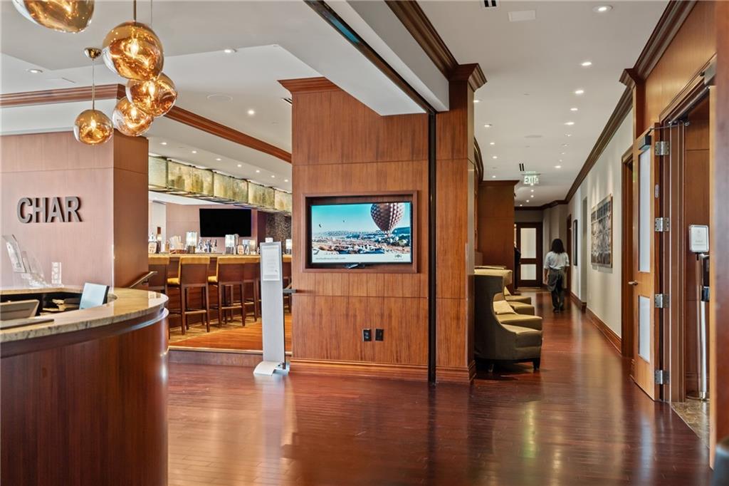 Atlanta, Georgia, 30326, United States, 2 Bedrooms Bedrooms, ,3 BathroomsBathrooms,Residential,Active,1945302