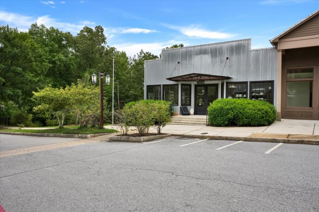 Chattahoochee Hills, Georgia, 30268, United States, 3 Bedrooms Bedrooms, ,4 BathroomsBathrooms,Residential,Active,1909871