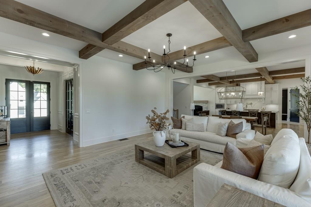 Flowery Branch, Georgia, 30542, United States, 4 Bedrooms Bedrooms, ,6 BathroomsBathrooms,Residential,Active,1999935