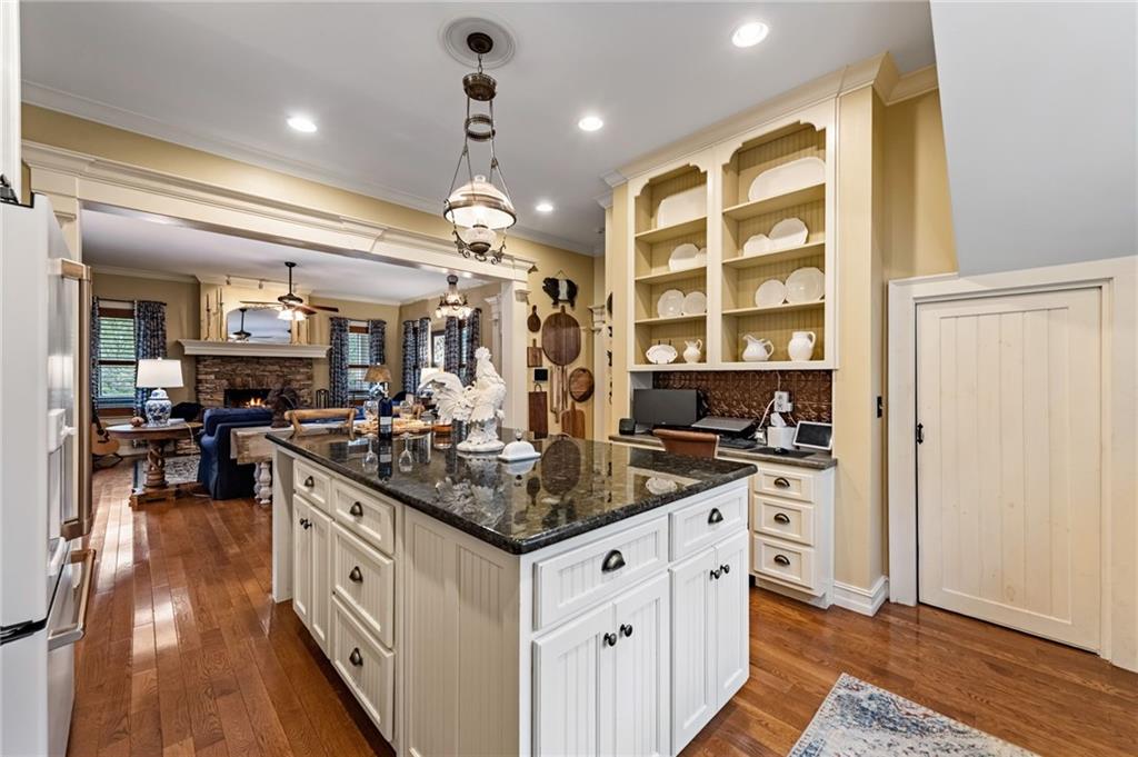 Ellijay, Georgia, 30540, United States, 4 Bedrooms Bedrooms, ,3 BathroomsBathrooms,Residential,Active,1968102