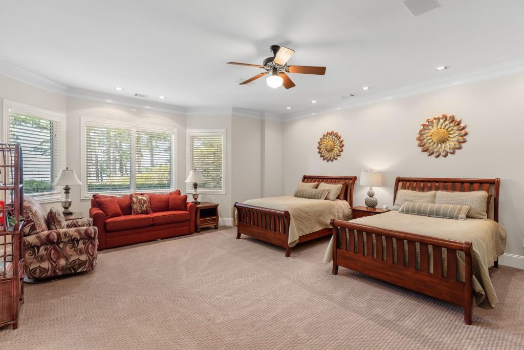 Flowery Branch, Georgia, 30542, United States, 4 Bedrooms Bedrooms, ,8 BathroomsBathrooms,Residential,Active,1929460