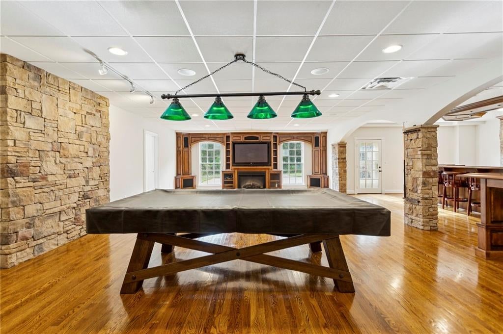Taylorsville, Georgia, 30178, United States, 5 Bedrooms Bedrooms, ,6 BathroomsBathrooms,Residential,Active,1953004