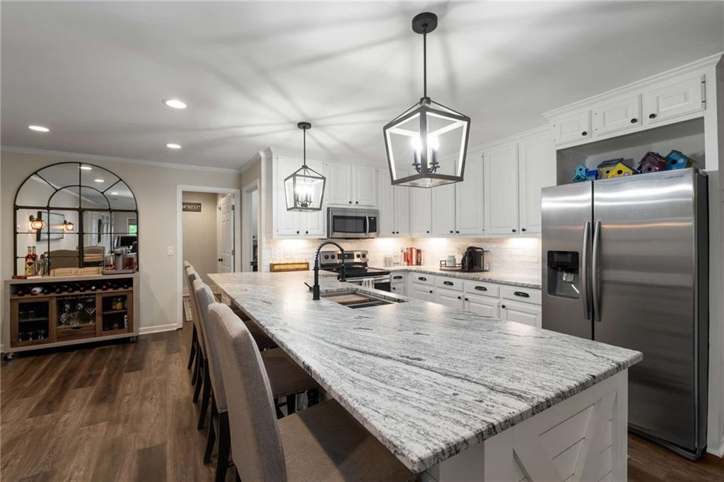 Buford, Georgia, 30518, United States, 5 Bedrooms Bedrooms, ,4 BathroomsBathrooms,Residential,Active,1764522