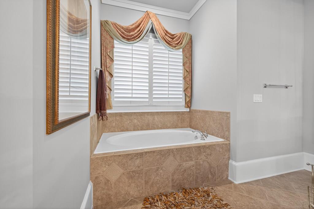 Statham, Georgia, 30666, United States, 5 Bedrooms Bedrooms, ,5 BathroomsBathrooms,Residential,Active,1899906