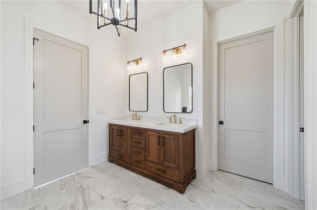 Canton, Georgia, 30115, United States, 5 Bedrooms Bedrooms, ,4 BathroomsBathrooms,Residential,Active,2001340