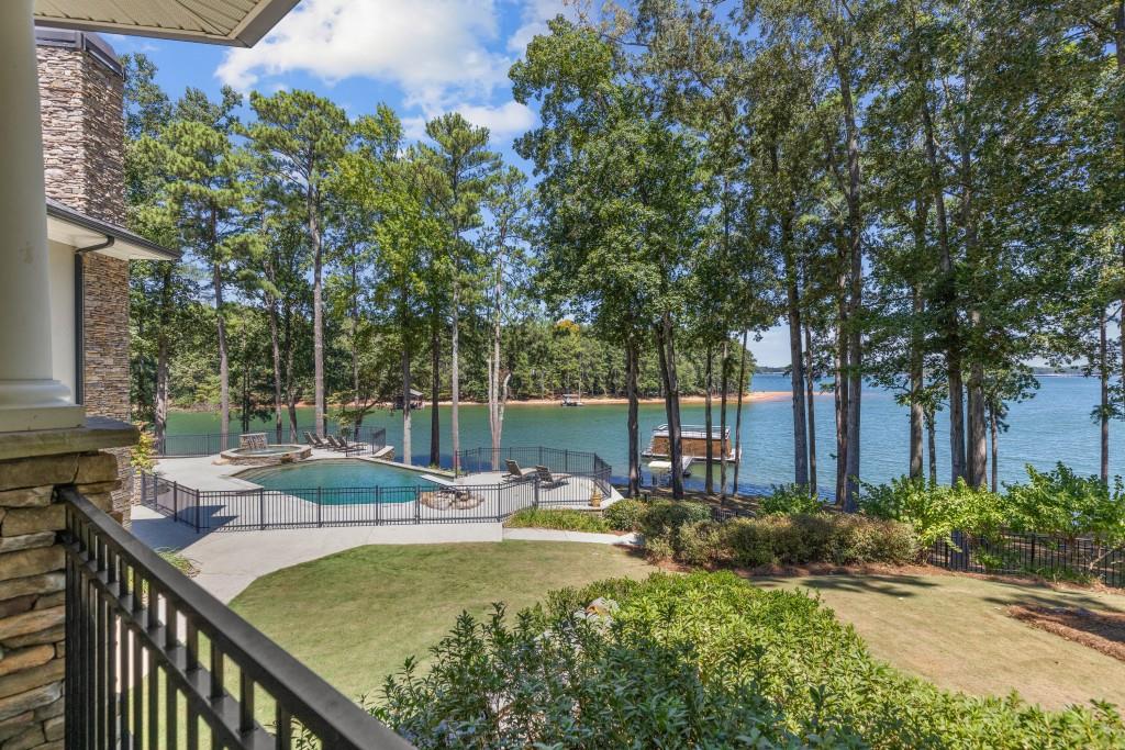 Flowery Branch, Georgia, 30542, United States, 4 Bedrooms Bedrooms, ,8 BathroomsBathrooms,Residential,Active,1929460