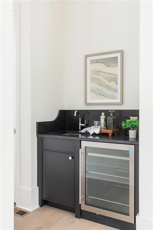 Atlanta, Georgia, 30309, United States, 4 Bedrooms Bedrooms, ,4 BathroomsBathrooms,Residential,Active,1997585