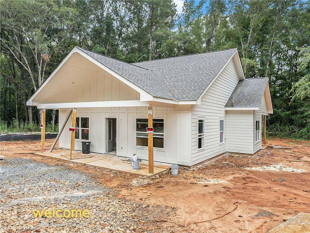 604 VICTORIA CT, ELBERTON, GA 30635, photo 1 of 32