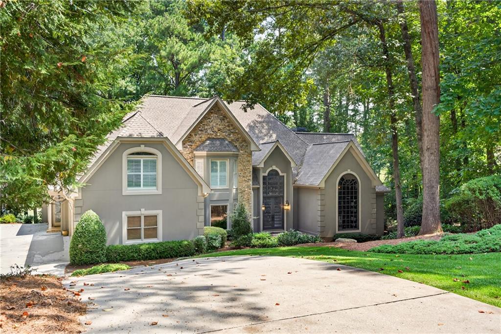 Johns Creek, Georgia, 30022, United States, 6 Bedrooms Bedrooms, ,5 BathroomsBathrooms,Residential,Active,1943809