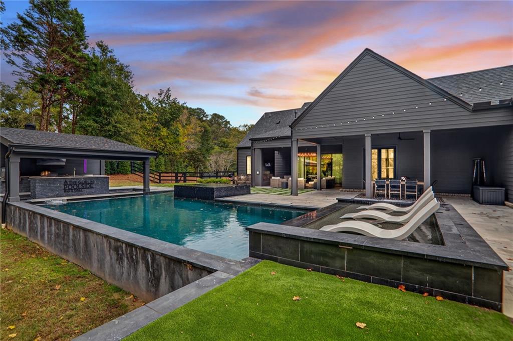 Canton, Georgia, 30115, United States, 4 Bedrooms Bedrooms, ,5 BathroomsBathrooms,Residential,Active,1997565