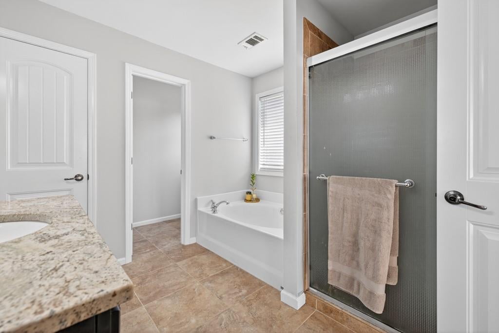 Flowery Branch, Georgia, 30542, United States, 6 Bedrooms Bedrooms, ,6 BathroomsBathrooms,Residential,Active,1897984