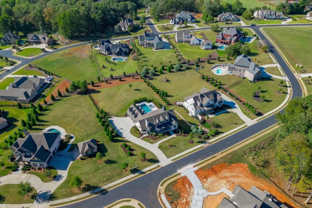 Flowery Branch, Georgia, 30542, United States, 4 Bedrooms Bedrooms, ,6 BathroomsBathrooms,Residential,Active,1999935