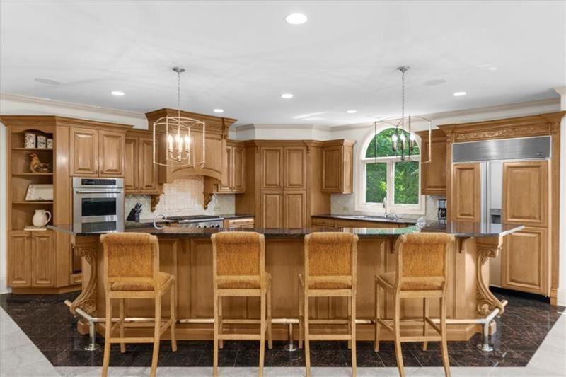 Alpharetta, Georgia, 30022, United States, 6 Bedrooms Bedrooms, ,9 BathroomsBathrooms,Residential,Active,2013446