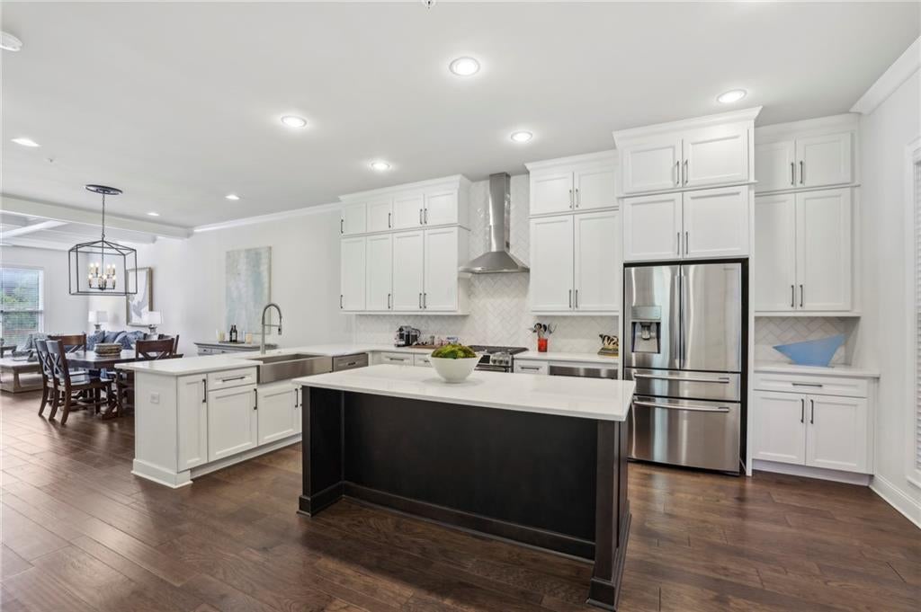 Alpharetta, Georgia, 30009, United States, 3 Bedrooms Bedrooms, ,4 BathroomsBathrooms,Residential,Active,1899879