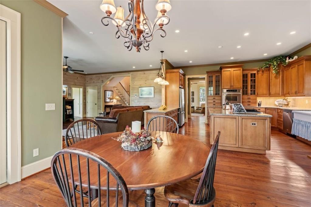 Ellijay, Georgia, 30536, United States, 4 Bedrooms Bedrooms, ,4 BathroomsBathrooms,Residential,Active,1810365